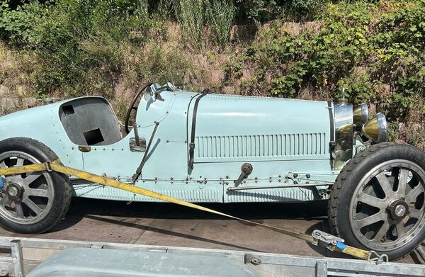 HZA-DO: Einfuhr ohne Zollpapiere / Zoll stellt Oldtimer sicher